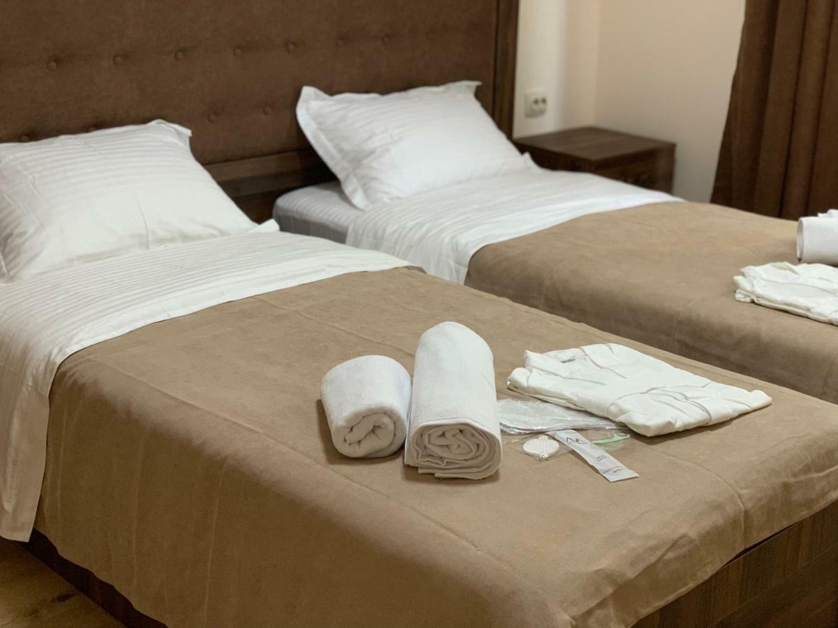 Gala Boutique Hotel Kutaisi Ngoại thất bức ảnh